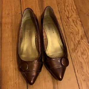 Anne Klein Brown Patent Kitten Heels